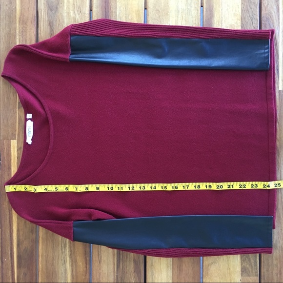 Silk Cashmere Sweater with Leather Sleeve Panels - Picture 7 of 8